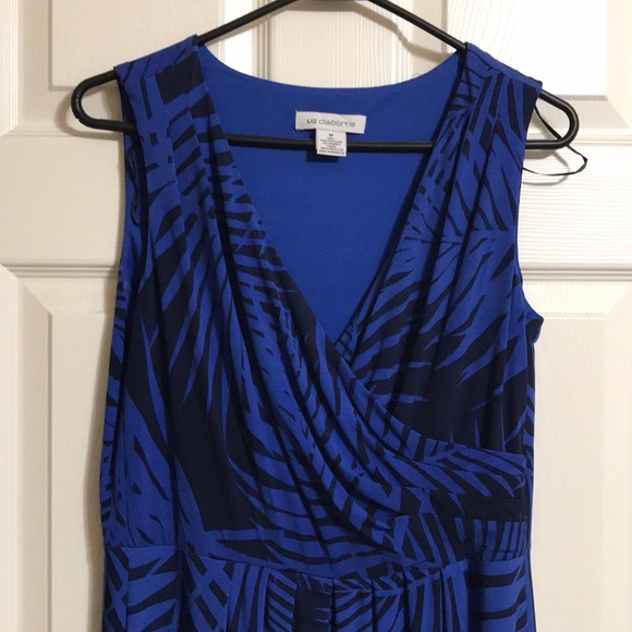 Long maxi dress..never been worn - Picture 2 of 3